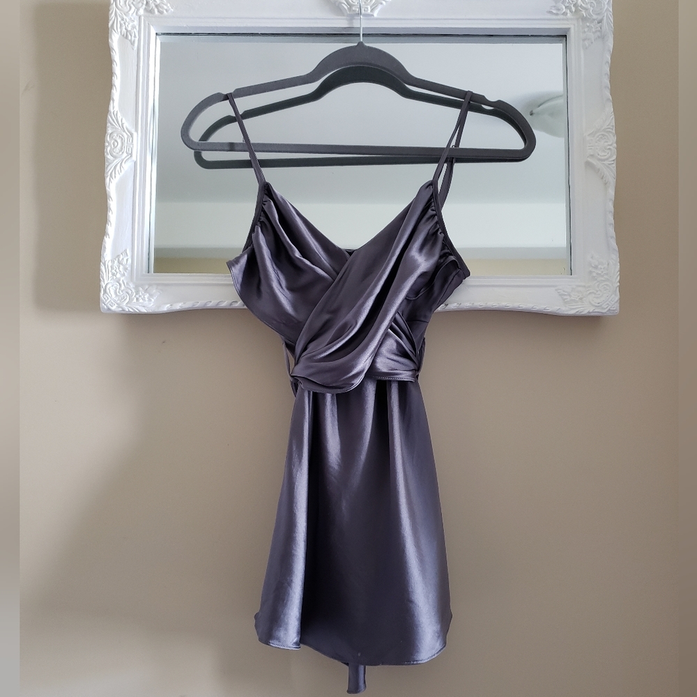 Le Chateau silk top sz XS shiny steel grey tie-back cute feminine date night